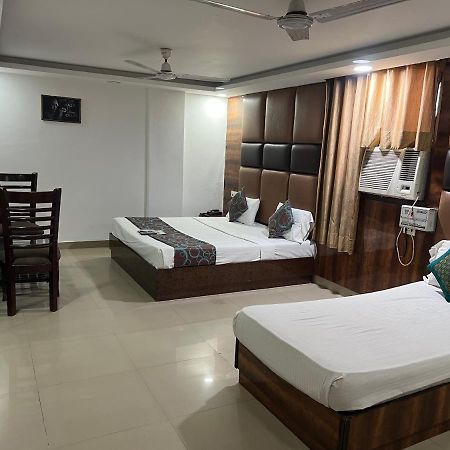 Hotel Le Mount Near Igi Airport New Delhi Exterior photo