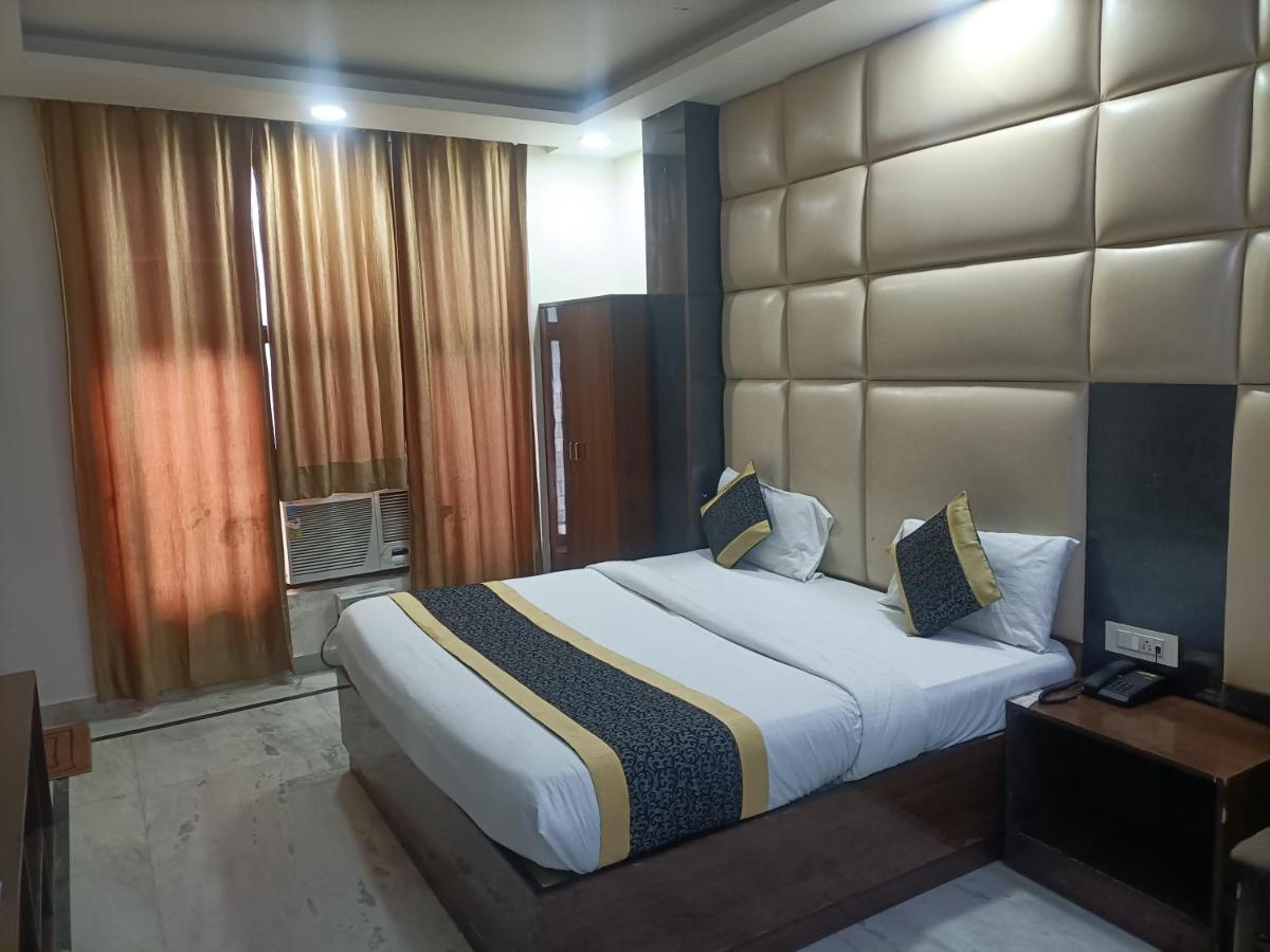 Hotel Le Mount Near Igi Airport New Delhi Exterior photo