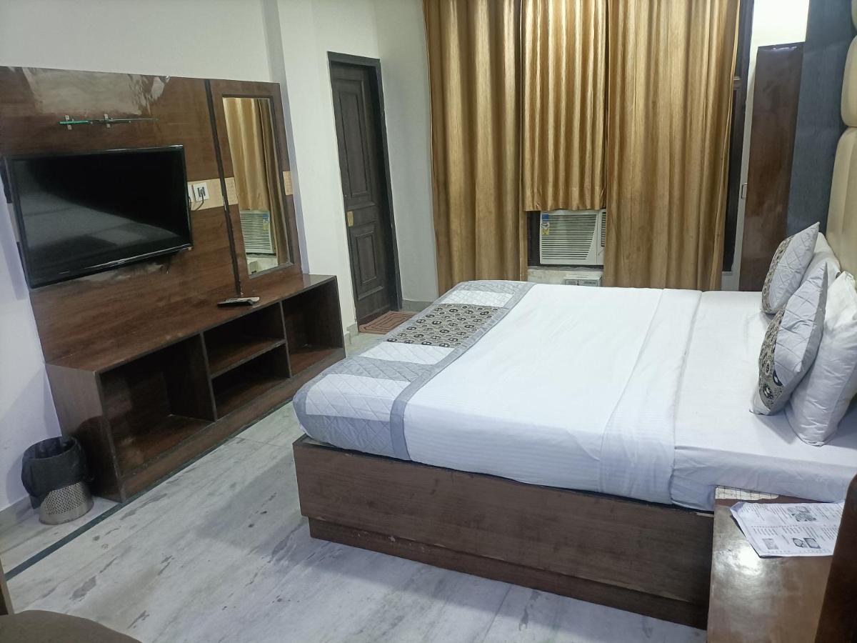 Hotel Le Mount Near Igi Airport New Delhi Exterior photo