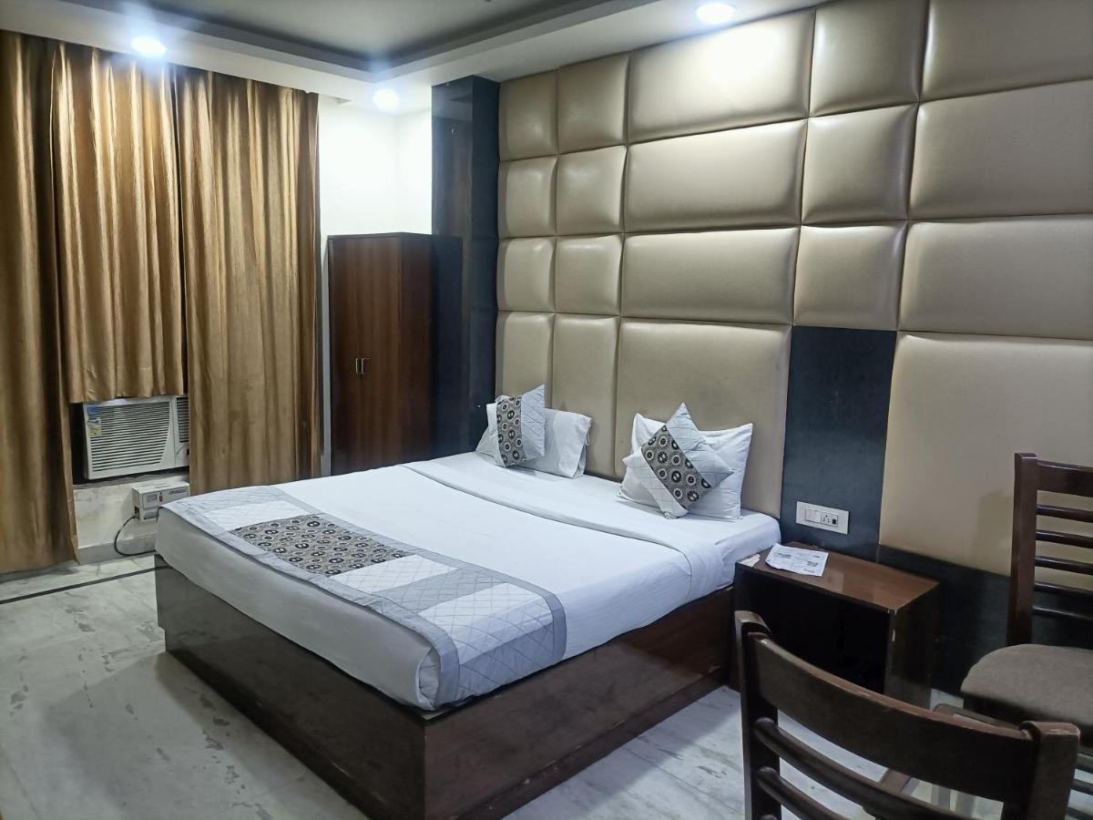 Hotel Le Mount Near Igi Airport New Delhi Exterior photo