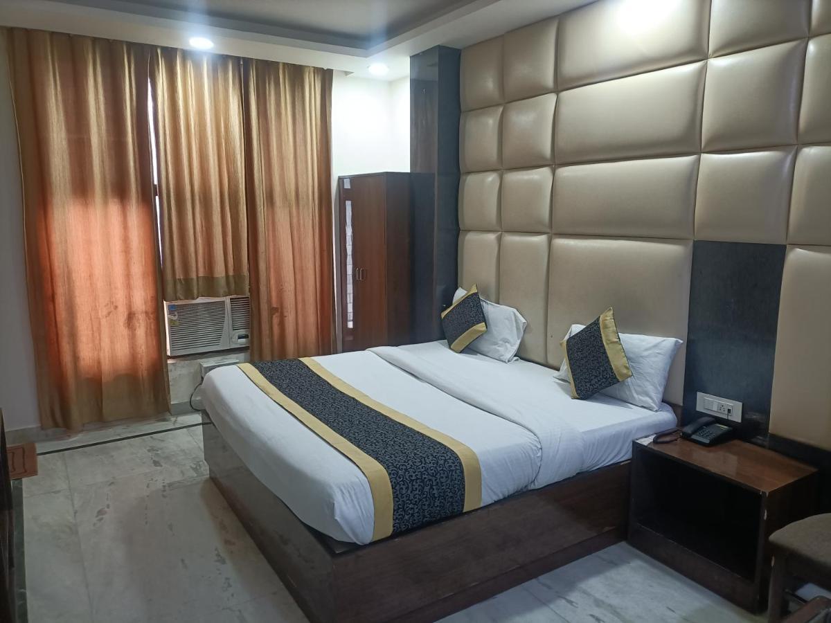Hotel Le Mount Near Igi Airport New Delhi Exterior photo