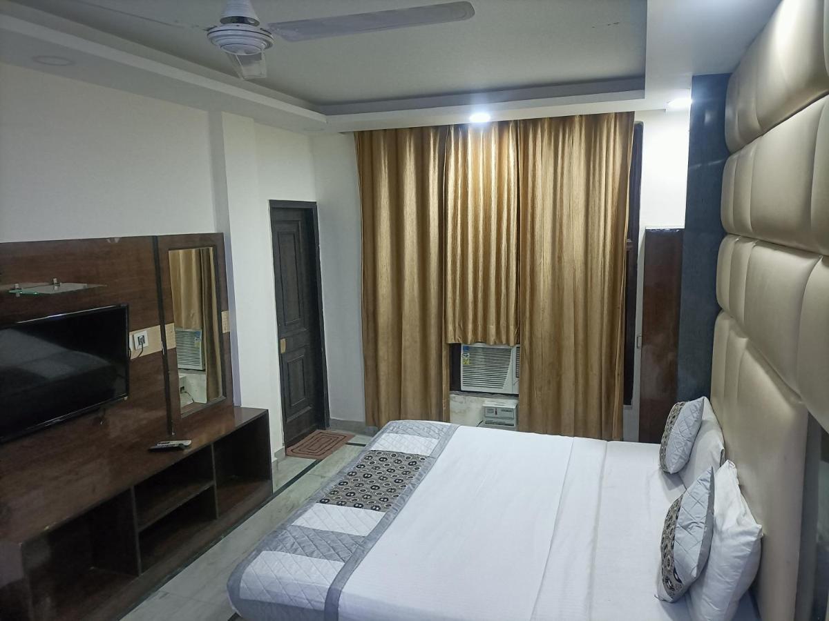 Hotel Le Mount Near Igi Airport New Delhi Exterior photo