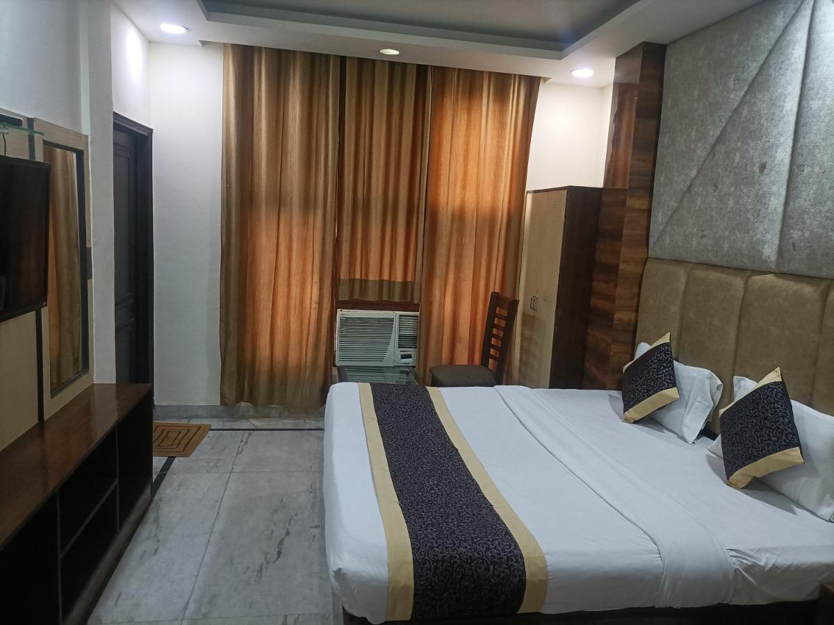 Hotel Le Mount Near Igi Airport New Delhi Exterior photo