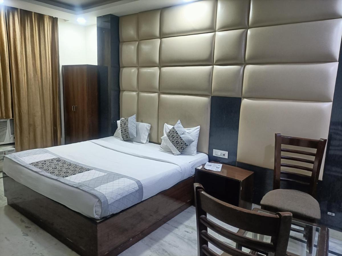 Hotel Le Mount Near Igi Airport New Delhi Exterior photo
