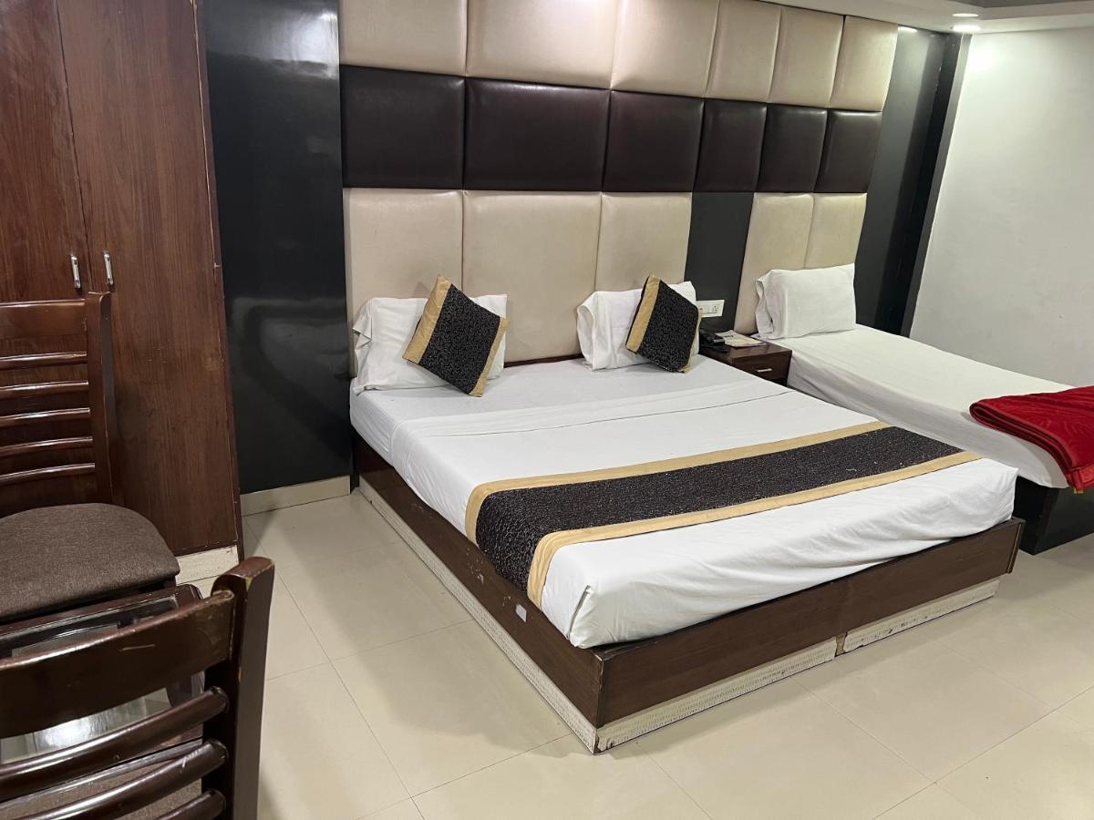 Hotel Le Mount Near Igi Airport New Delhi Exterior photo